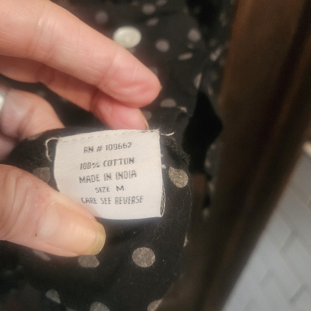 TULIP STYLISH TUNIC! POLKA DOT.BIG MOP BUTTONS. FABULOUS DESIGN.LONGER REAR!EUC♡ - Picture 8 of 8